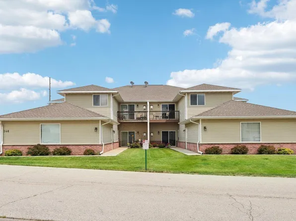 346 Brookside DRIVE #7, Mayville, WI 53050