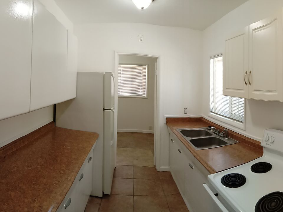 2nd image of 17555 Corkill Rd #C-3