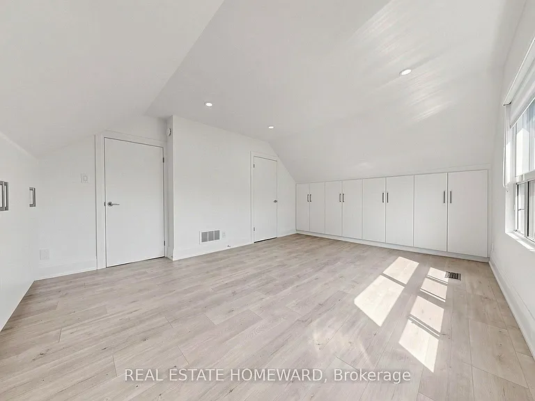 124 Kendal Ave #3 — Photo 9