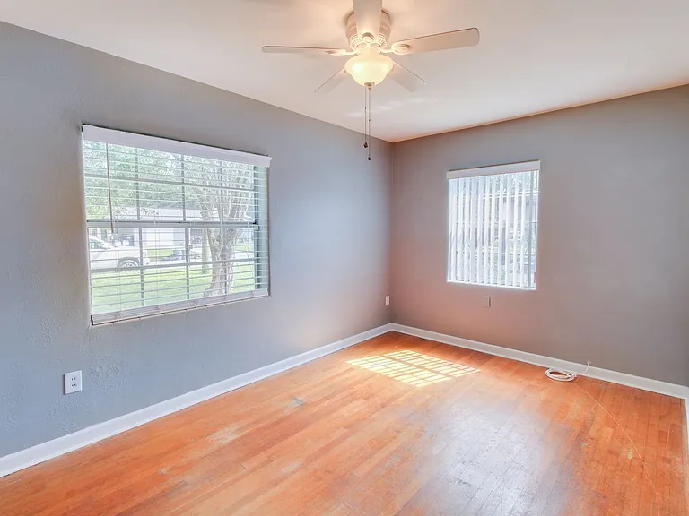 3320 Lila Dr — Photo 10