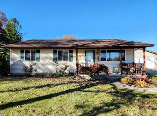 5360 Baxman Rd, Bay City, MI 48706