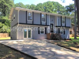 8894 Raven Dr, Jonesboro, GA 30238