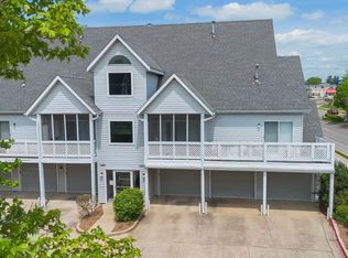 1294 S College Mall Rd, Bloomington, IN 47401