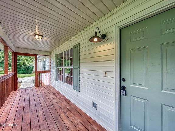 5th image of 1233 Buford Ct