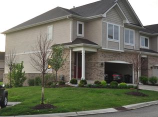 57 E Moseley Rd, Palatine, IL 60074