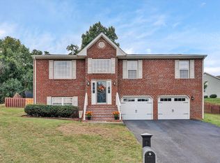 4541 Lomond Cir, Salem, VA 24153