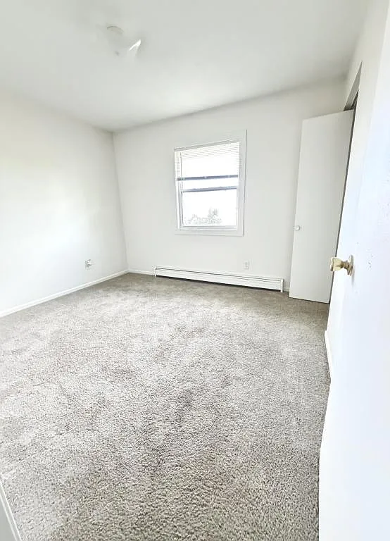 15655 Central Ave NE — Photo 3