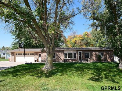 405 Cottonwood Ave, Milford, NE, 68405