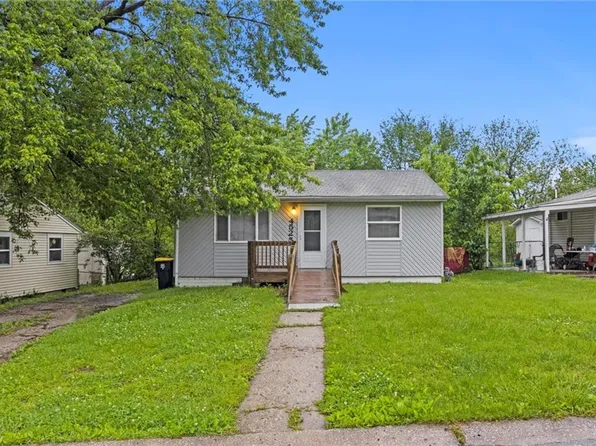 4525 N Forest Ave, Kansas City, MO 64116