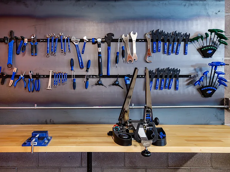 Bike Repair Room