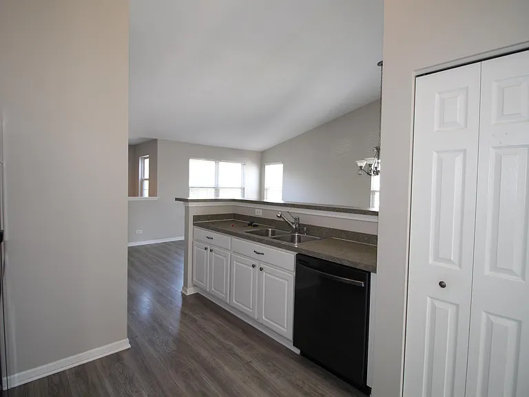 2518 Golf Ridge Cir #2518 — Photo 12