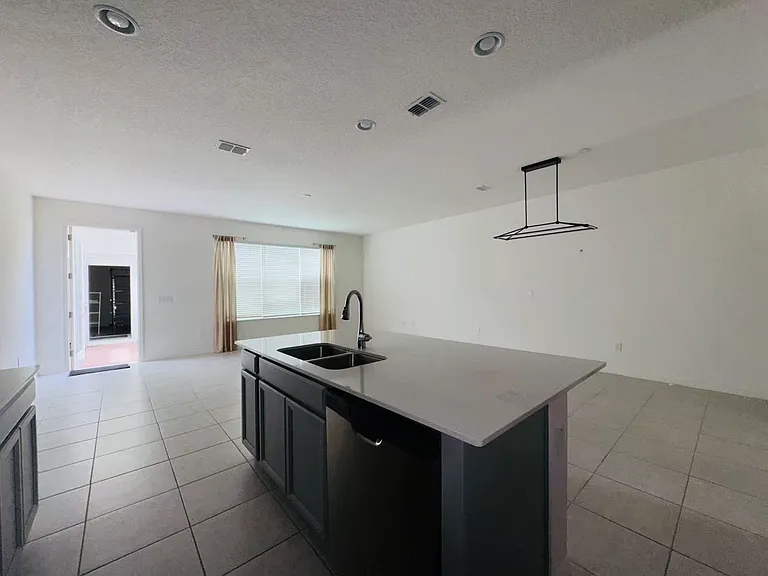8166 Mosaic Ln — Photo 12