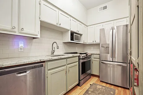 2810 Nueces St #101 Photo 1