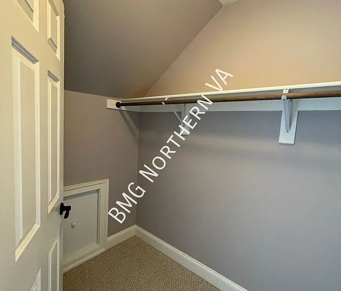 10679 Yorktown Ct — Photo 33