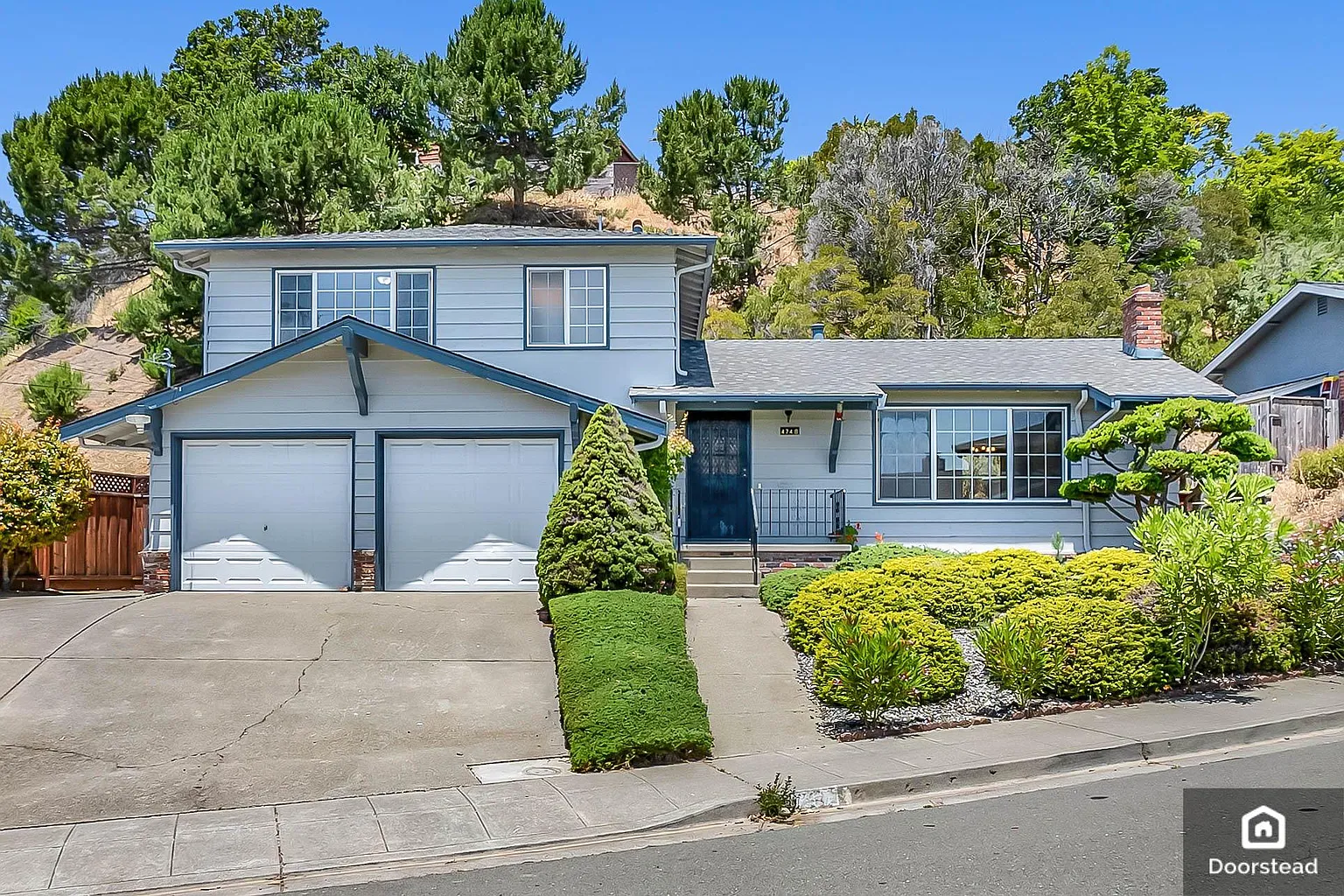 4748 Sorani Way photo 1