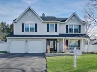 12 Augusta St, Tinton Falls, NJ 07712