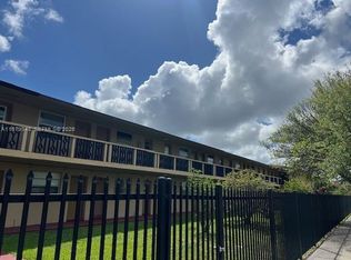 3901 SW 78th Ct APT 219, Miami, FL 33155