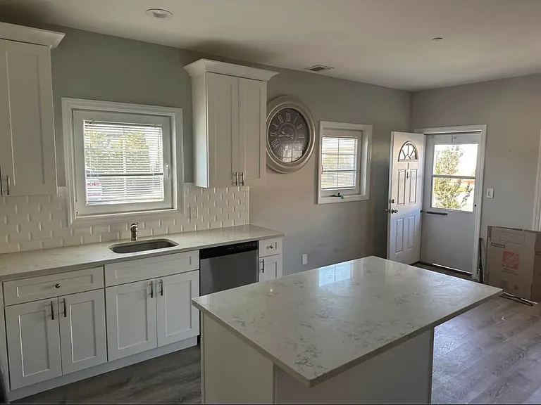 510 Marconi Blvd #1 — Photo 1