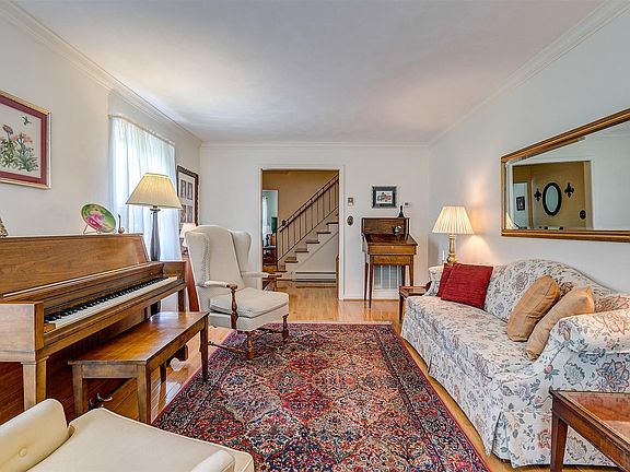 5th image of 3711 Tomley Dr
