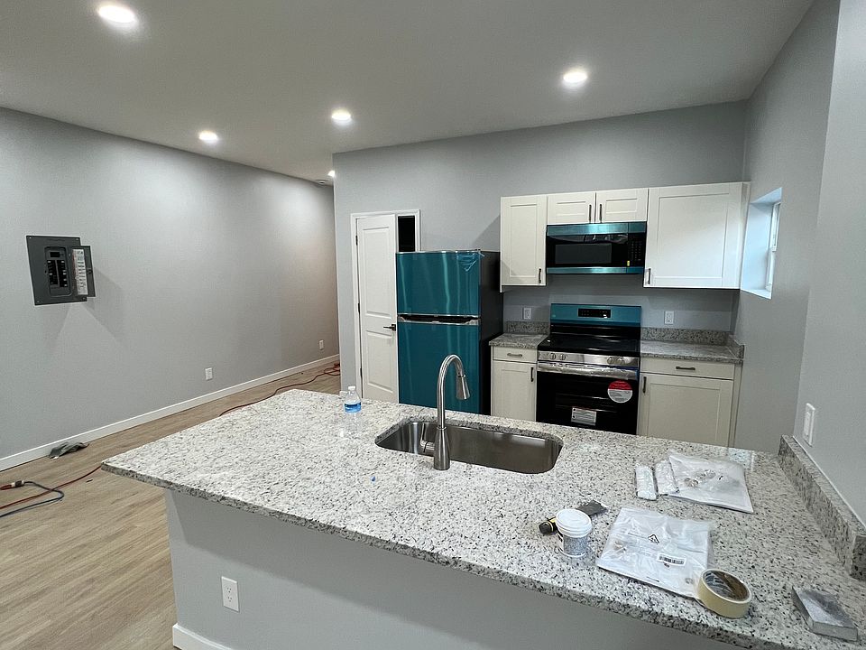 1st image of 3982 Superior Ave #1E
