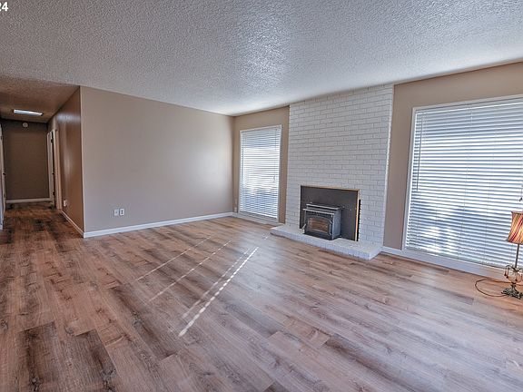 5th image of 1218 Pocatello Ave