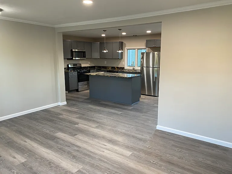 313 S Main St #1 — Photo 3