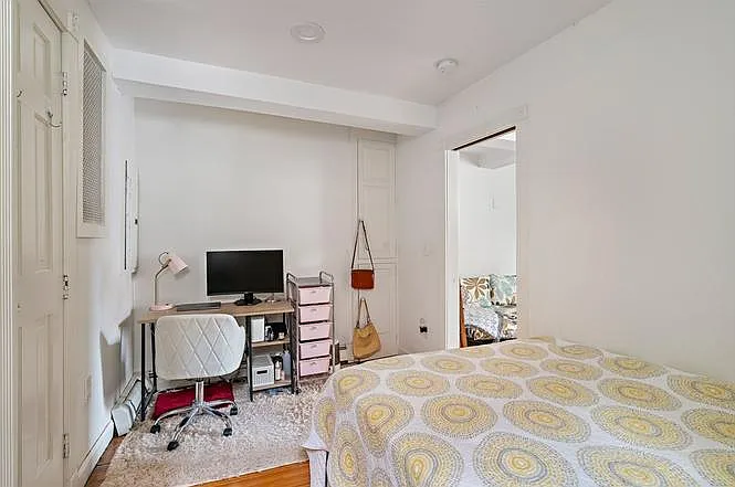 49 Grove St #A — Photo 3
