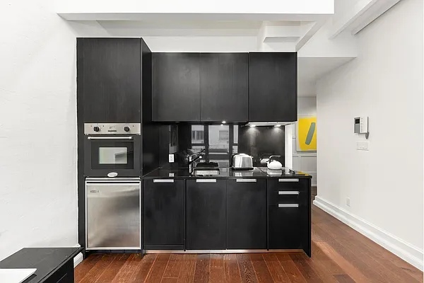 Rented by Douglas Elliman | media 6