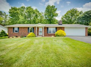 2435 Rock Springs Rd, Kingsport, TN 37664