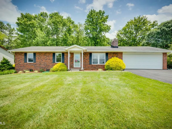 2435 Rock Springs Rd, Kingsport, TN 37664