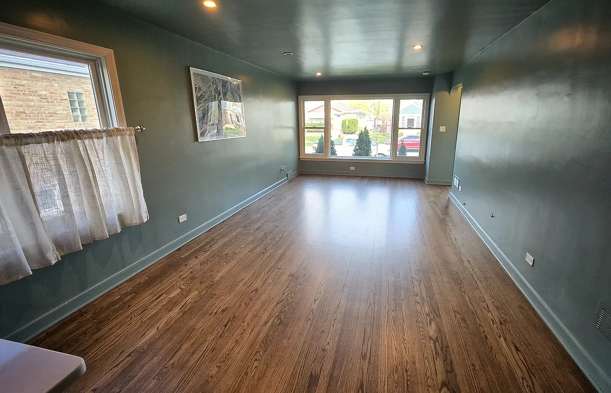 Building Photo - 5508 N Newland Ave