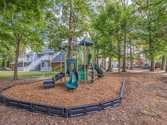 5th image of 801 Caribe Pl #810