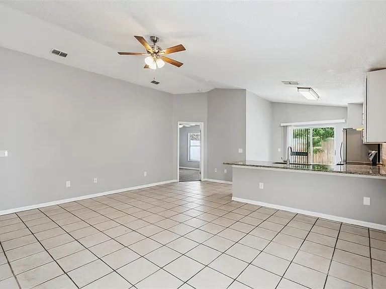5235 Florida Holly Dr — Photo 6