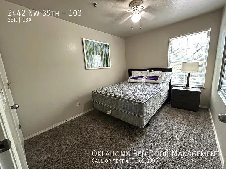 2442 NW 39th St #103 — Photo 3