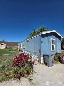 677 Lonetree Lane, Richland, WA, 99352