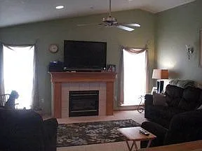 5319 Paddington Ln photo 1