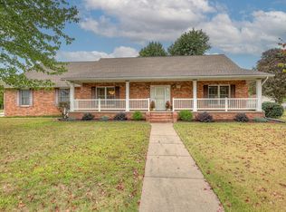 2343 Laura St, Carthage, MO 64836