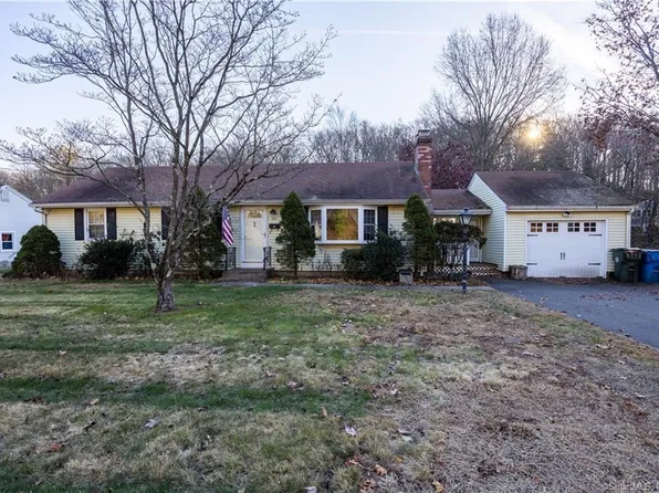 201 Robindale Drive, Berlin, CT 06037