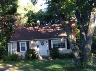 152 Holden St, Worcester, MA 01606