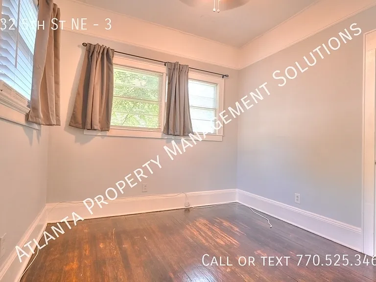 332 5th St NE #3 — Photo 8