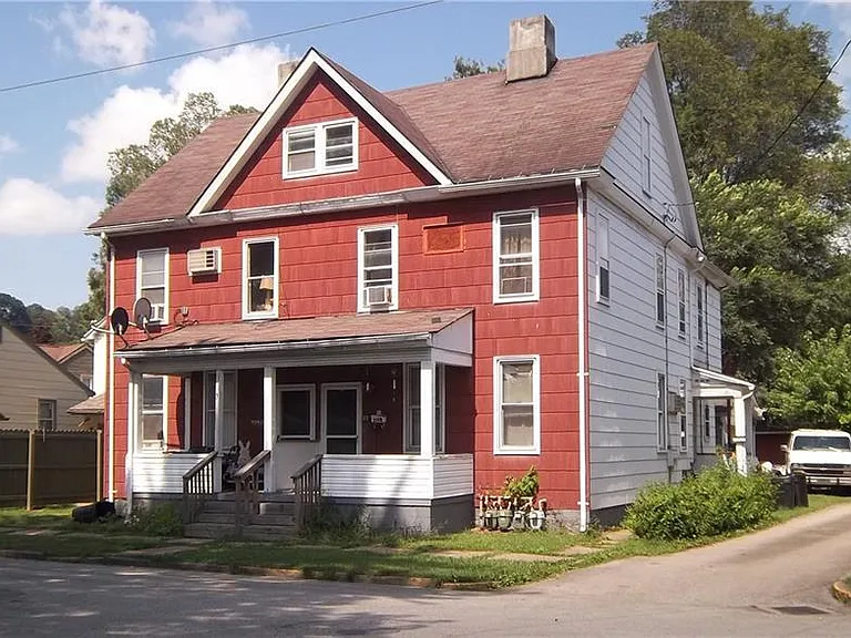 219 Chestnut St #A — Photo 1