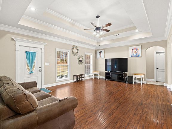 3rd image of 183 Lemay Stephens Rd