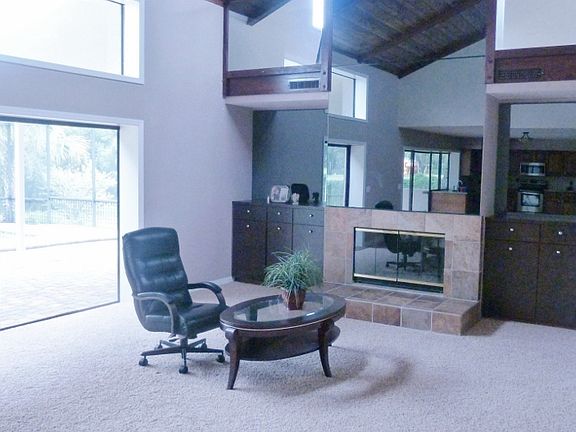 3rd image of 310 Hidden Lake Dr