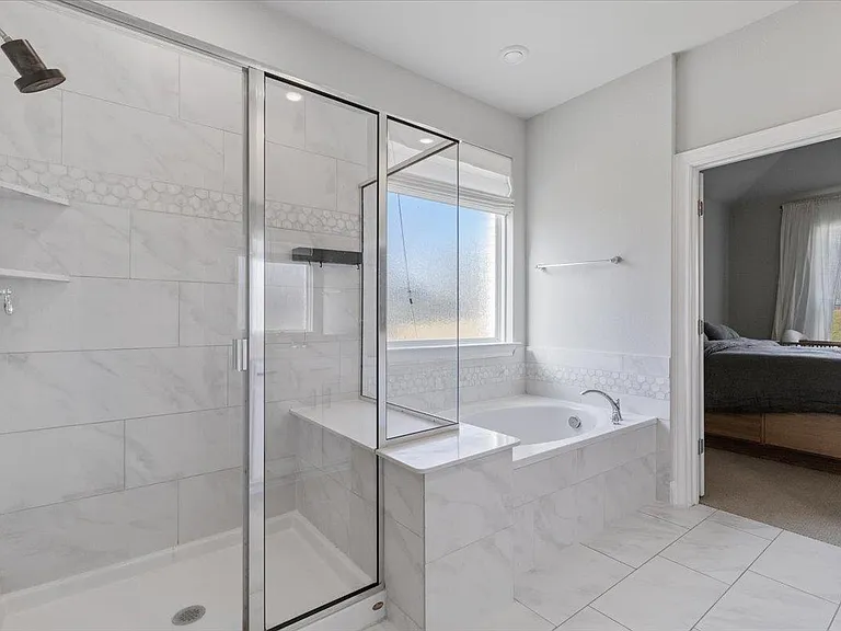1317 Highwater Dr — Photo 19