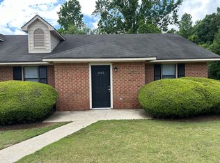 1041 Cantrell Ln #1043, Bogart, GA 30622