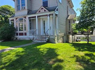 212 Douglas Ave, Saint John, NB E2K 1E6