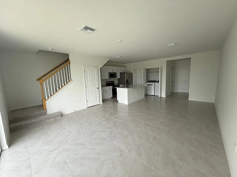 4206 Caterina Ct — Photo 2
