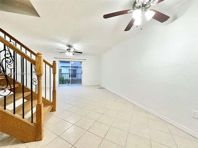 8650 SW 67th Ave #1032 — Photo 4