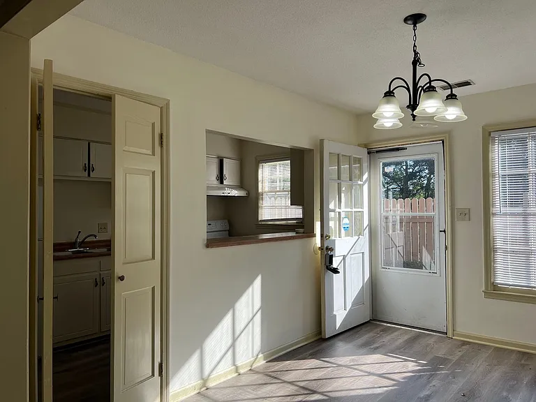 315 S Pope St #1 — Photo 8
