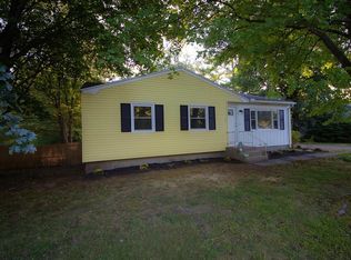 199 Brookside Cir, Northampton, MA 01062